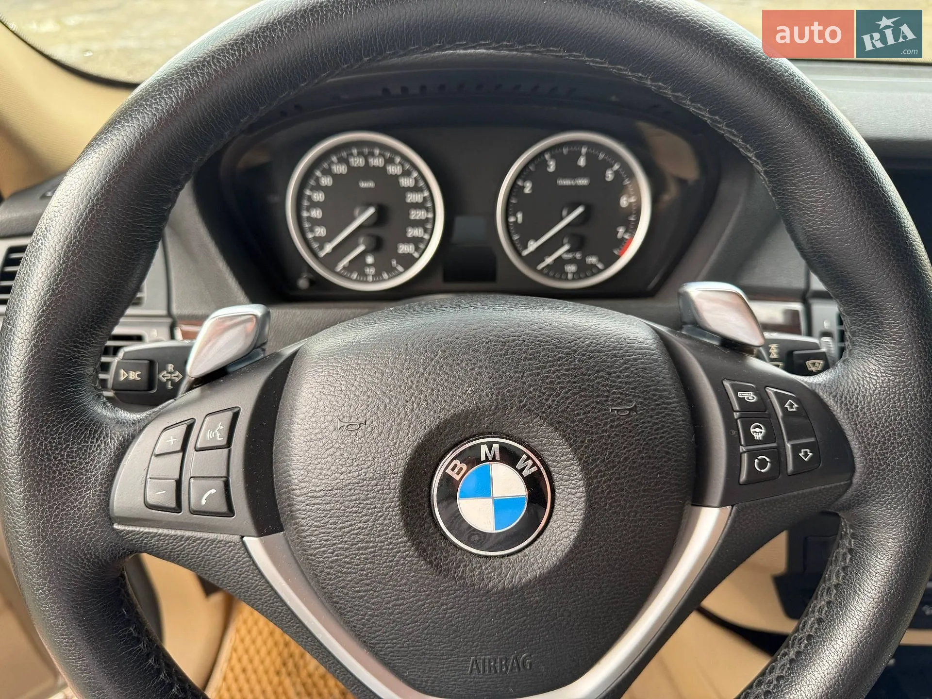 2010 BMW X6 - мініатюра 13