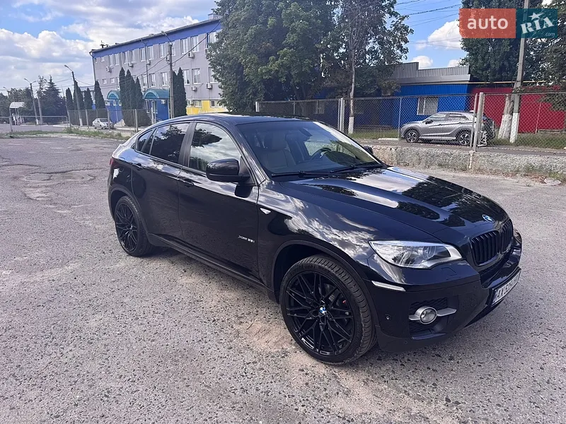 BMW X6 2011