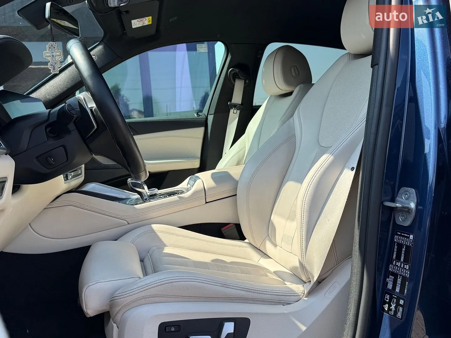 2021 BMW X6 - мініатюра 19