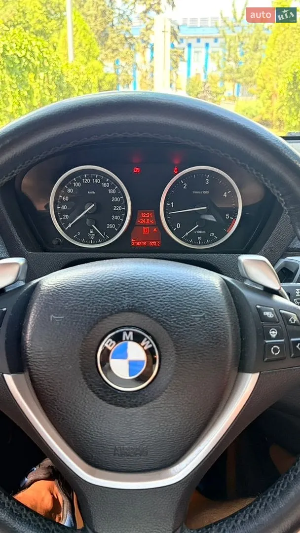 2010 BMW X6 - мініатюра 43