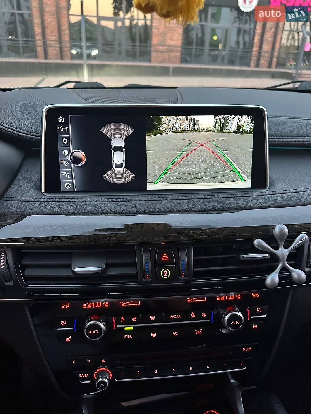 2016 BMW X6 - мініатюра 36