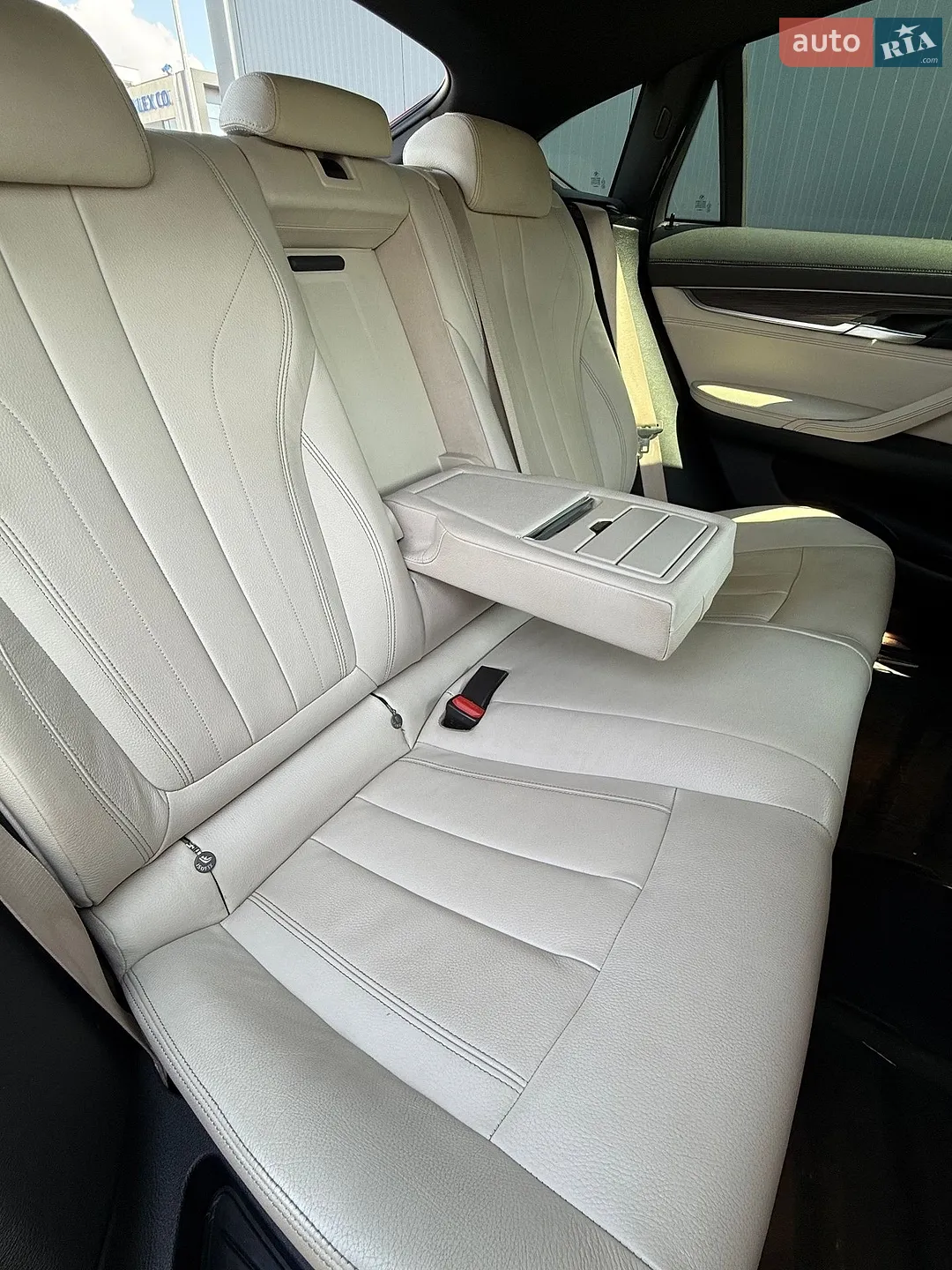 2016 BMW X6 - мініатюра 16