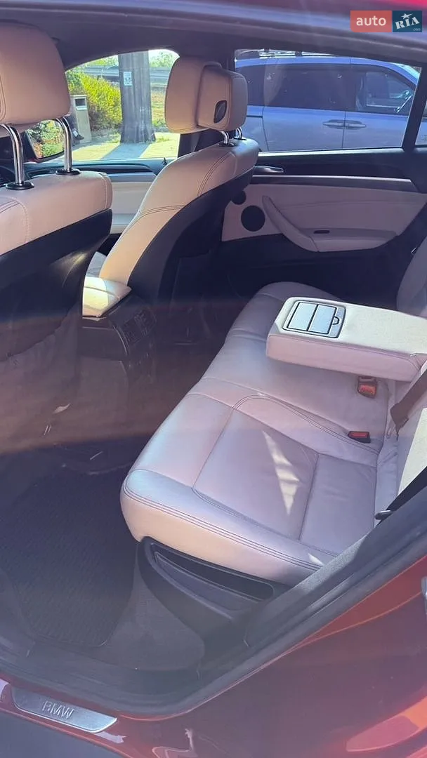 2011 BMW X6 - мініатюра 18