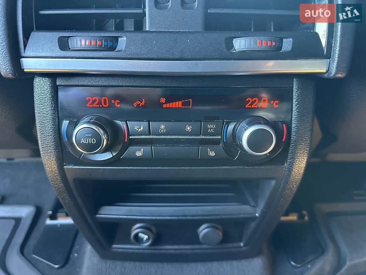 2016 BMW X6 - мініатюра 23
