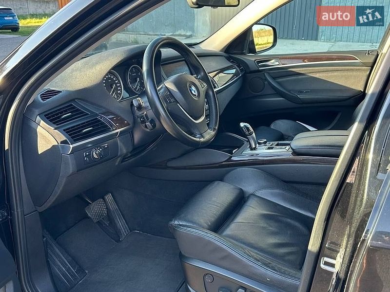 Позашляховик / Кросовер BMW X6 2012 в Києві фото 12 Позашляховик / Кросовер BMW X6 2012 в Києві