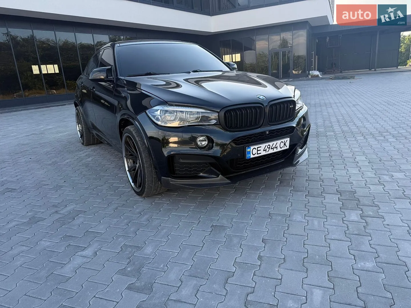 2015 BMW X6 - мініатюра 3