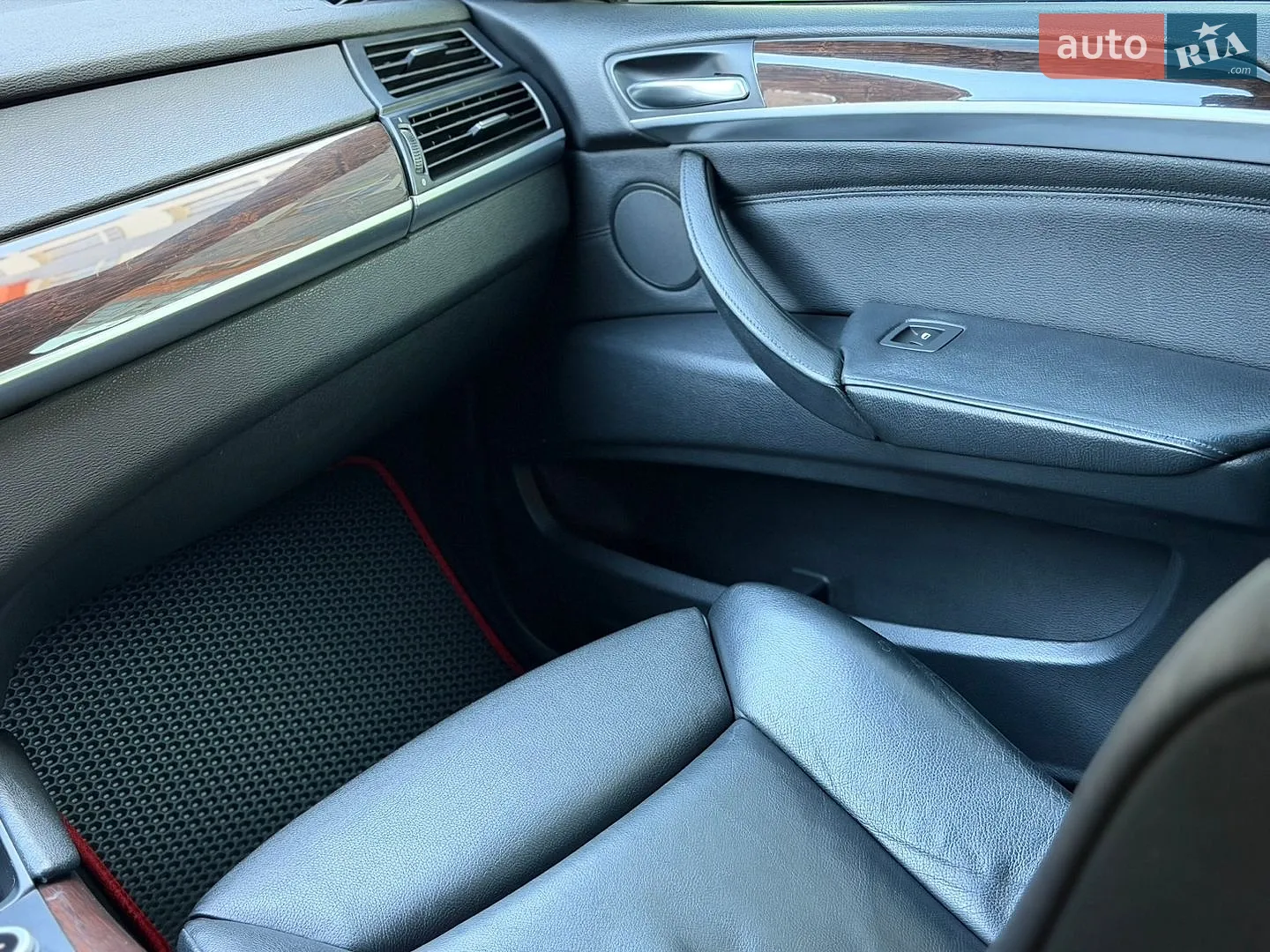 2011 BMW X6 - мініатюра 27