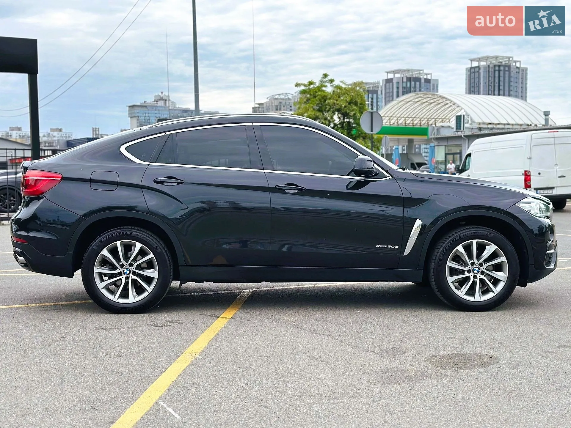 2015 BMW X6 - мініатюра 4