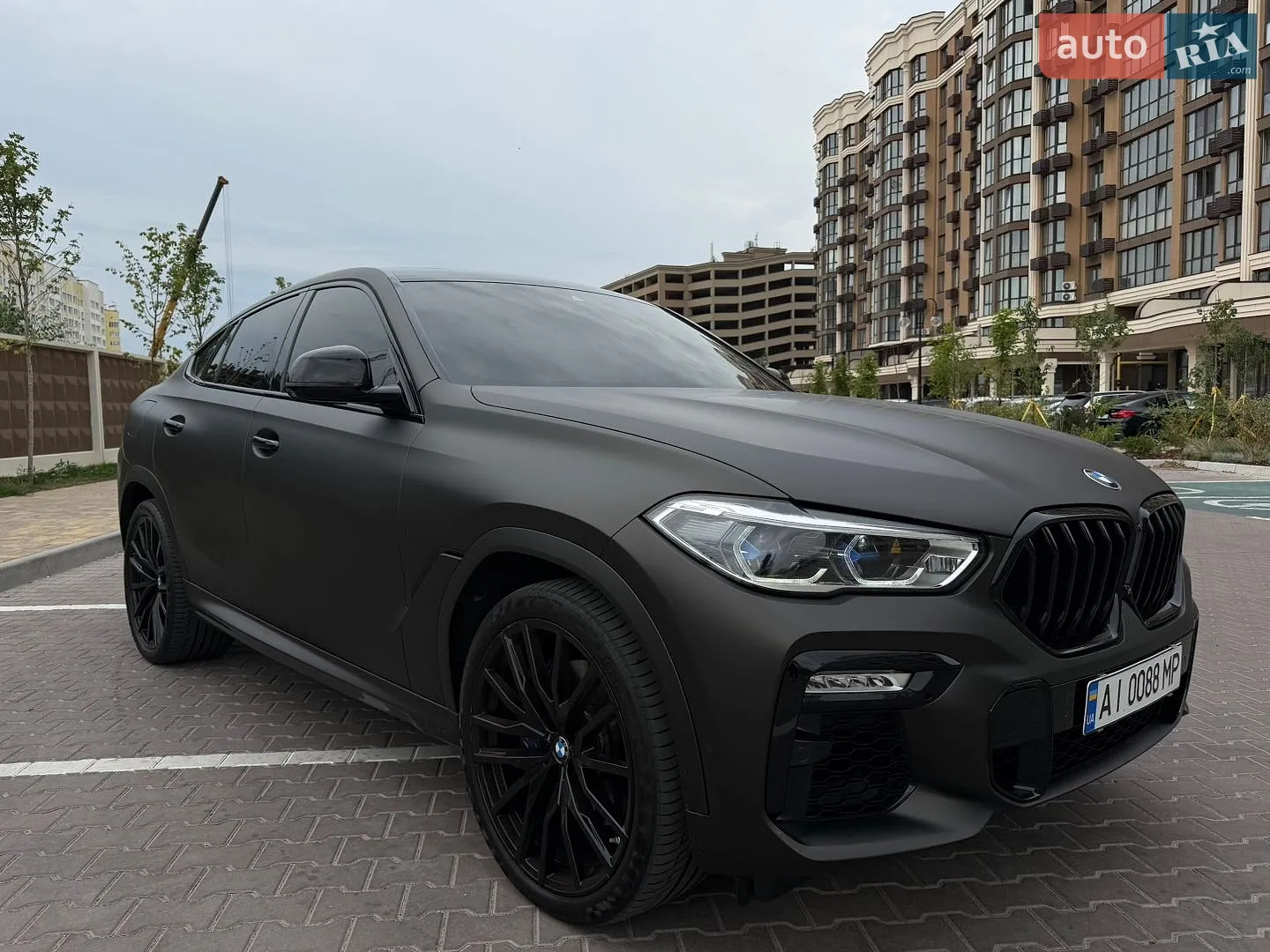 2020 BMW X6 - мініатюра 11