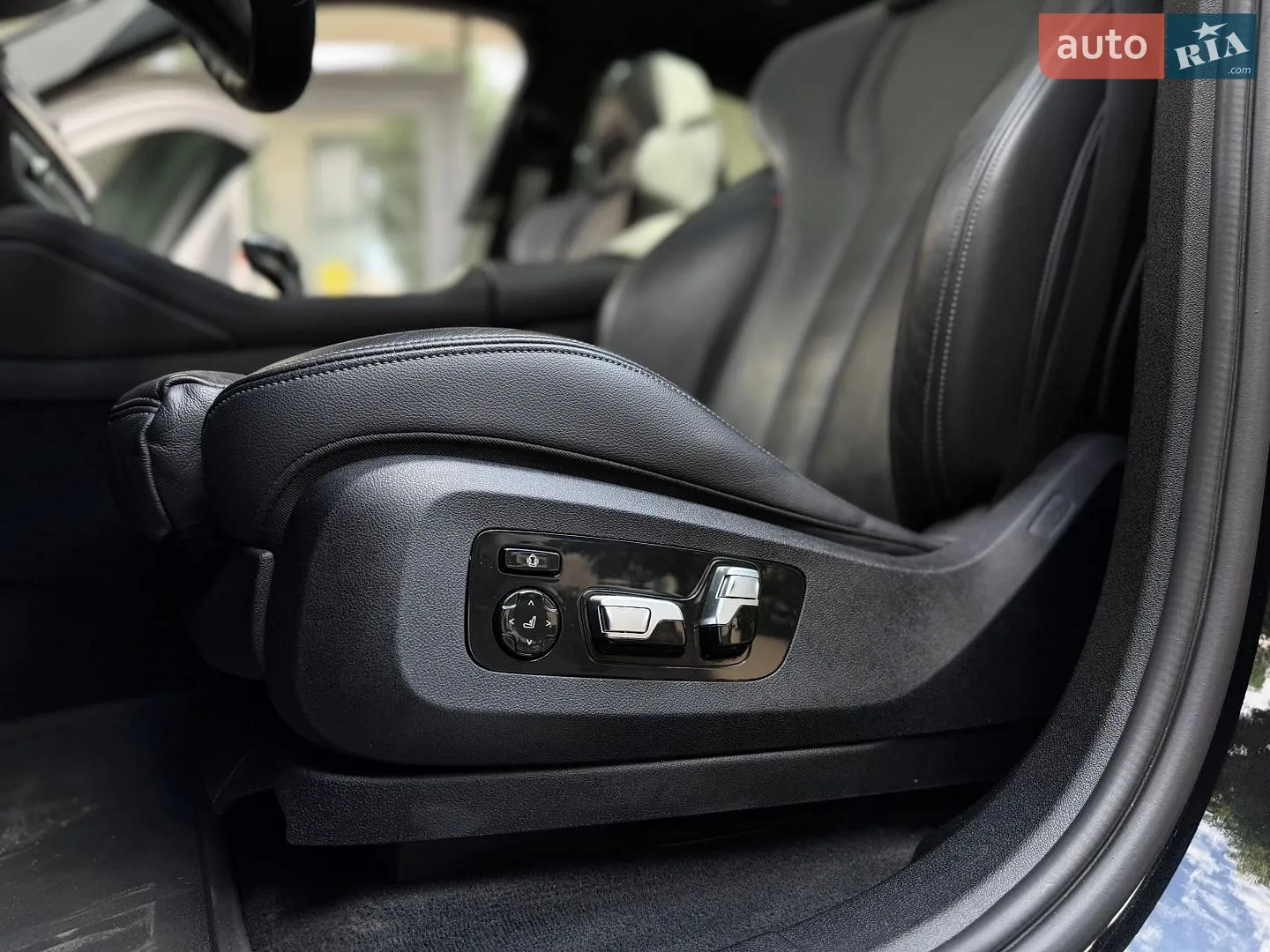 2021 BMW X6 - мініатюра 25