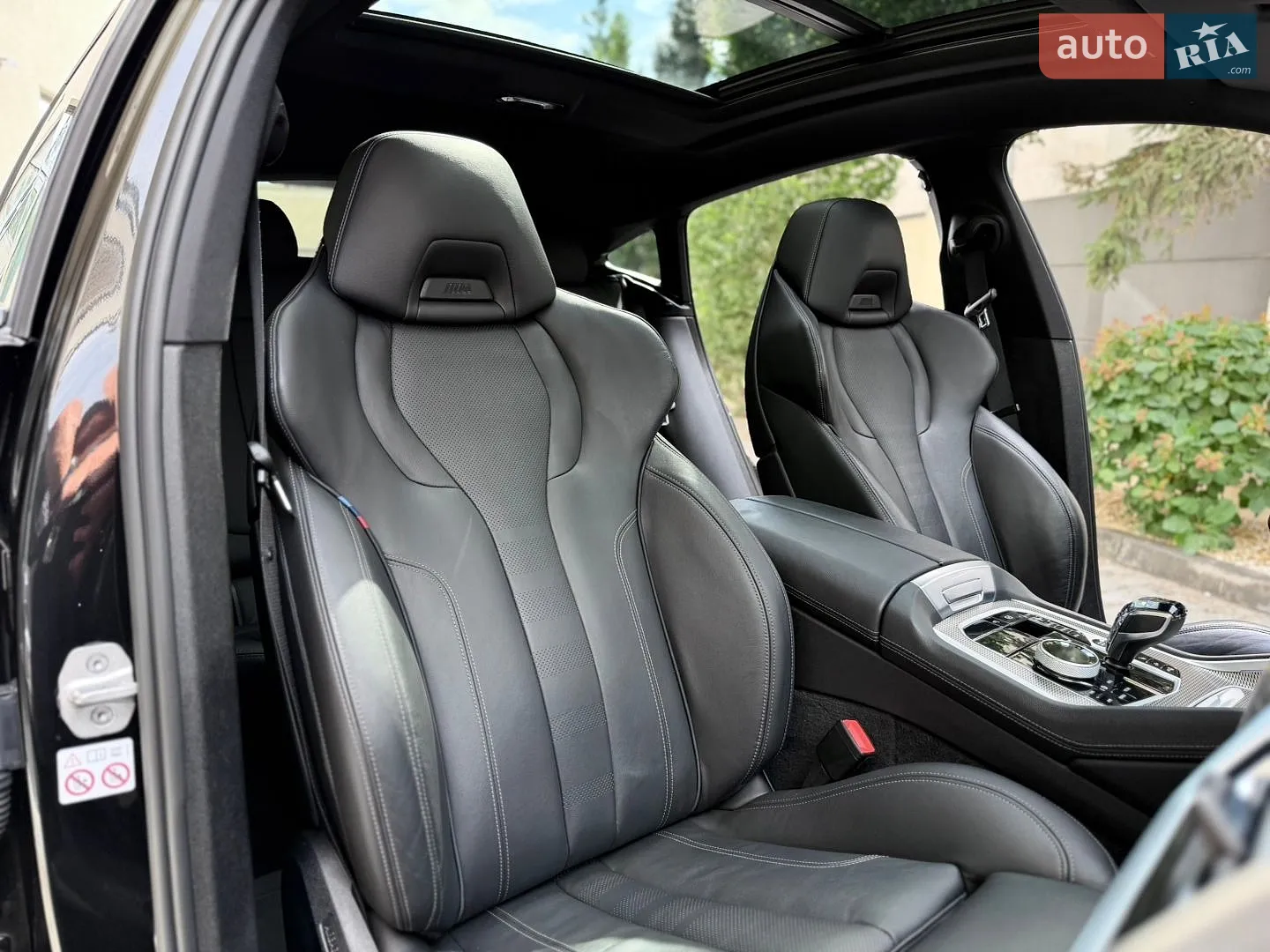 2021 BMW X6 - мініатюра 61