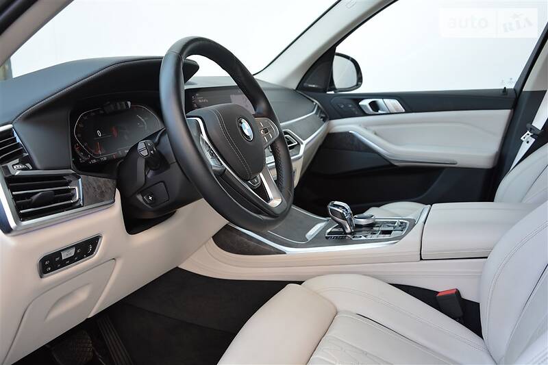 Внедорожник / Кроссовер BMW X7 2019 в Киеве