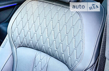 Внедорожник / Кроссовер BMW X7 2020 в 