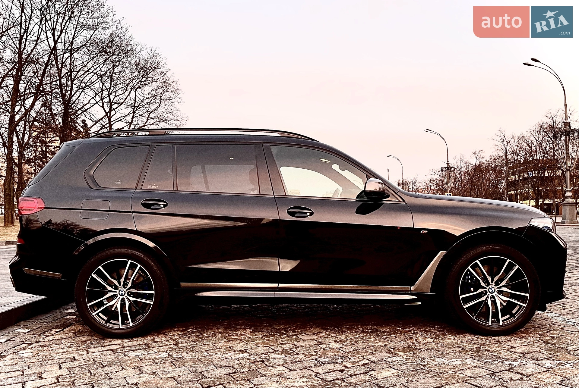 2020 BMW X7 - мініатюра 13