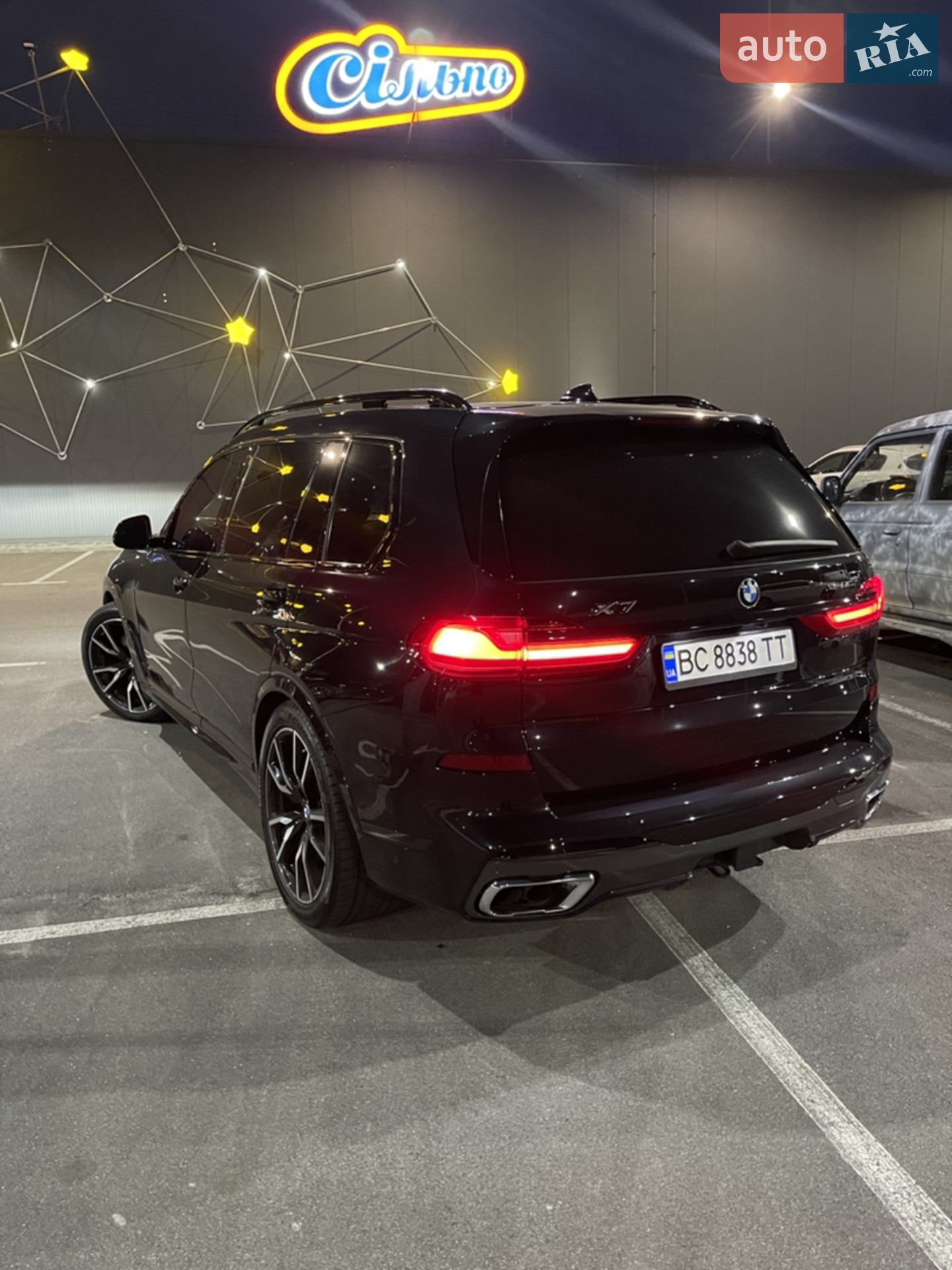 2019 BMW X7 - мініатюра 23