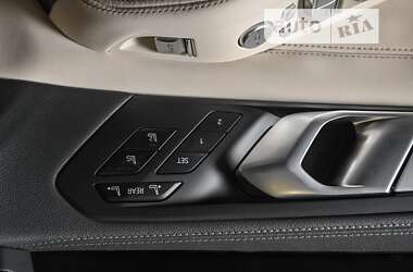 Позашляховик / Кросовер BMW X7 2020 в 