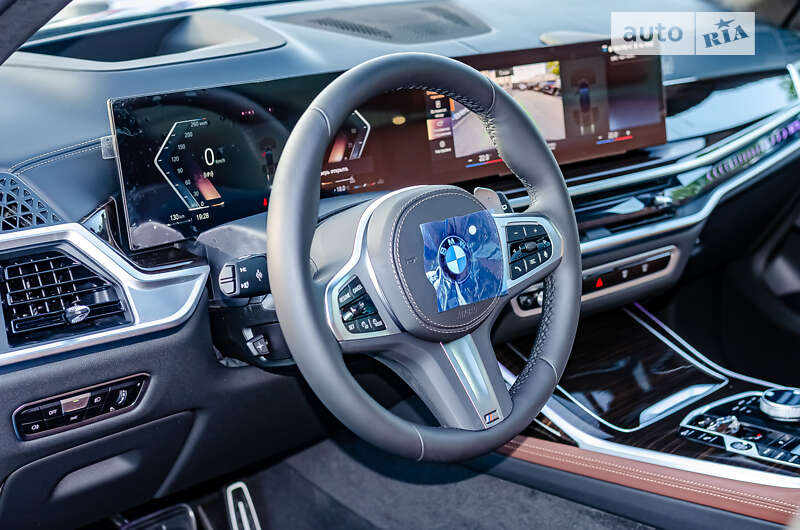 Позашляховик / Кросовер BMW X7 2023 в Києві
