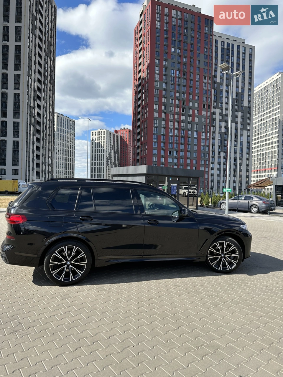 2019 BMW X7 - мініатюра 38
