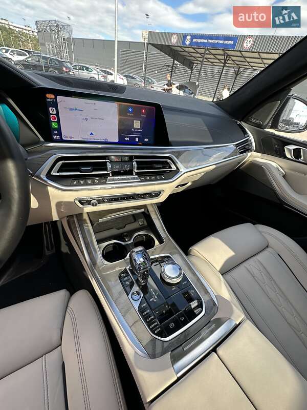 Позашляховик / Кросовер BMW X7 2020 в Києві