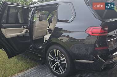 Внедорожник / Кроссовер BMW X7 2020 в Житомире