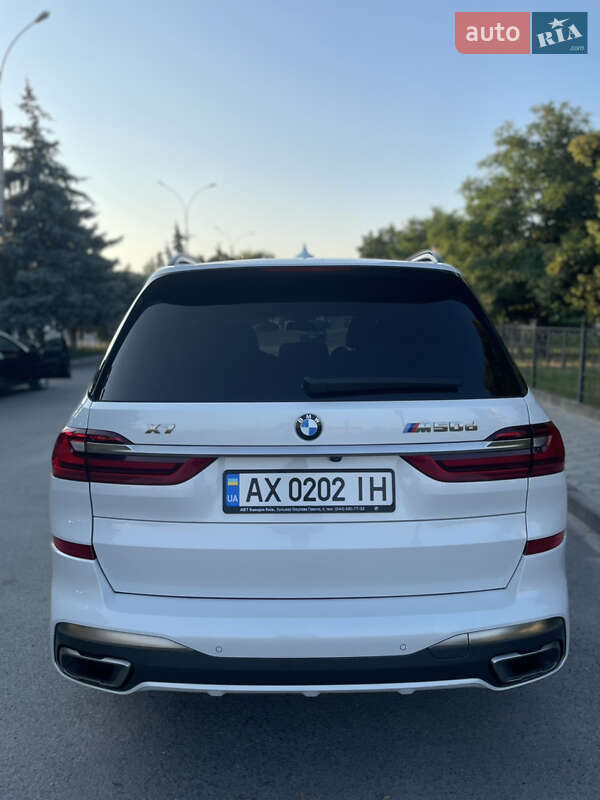 Внедорожник / Кроссовер BMW X7 2019 в Новомосковске