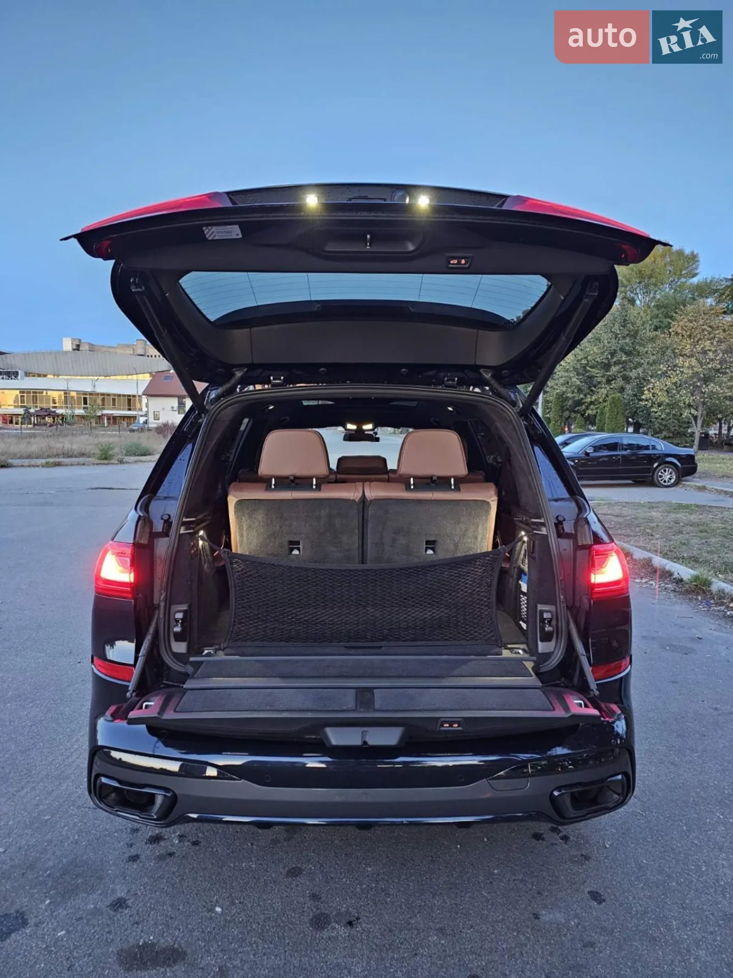 2020 BMW X7 - мініатюра 24