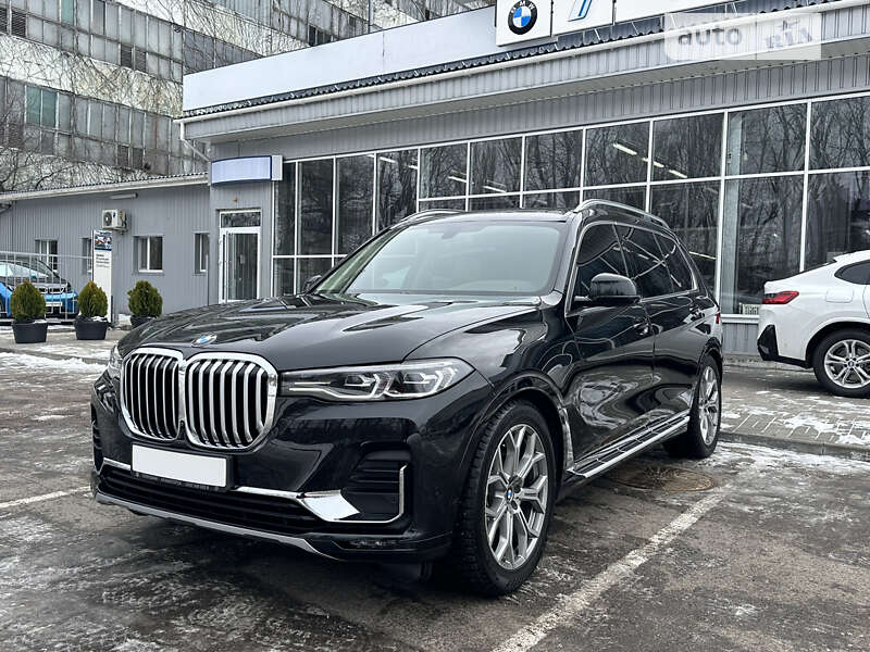 Внедорожник / Кроссовер BMW X7 2019 в Черкассах