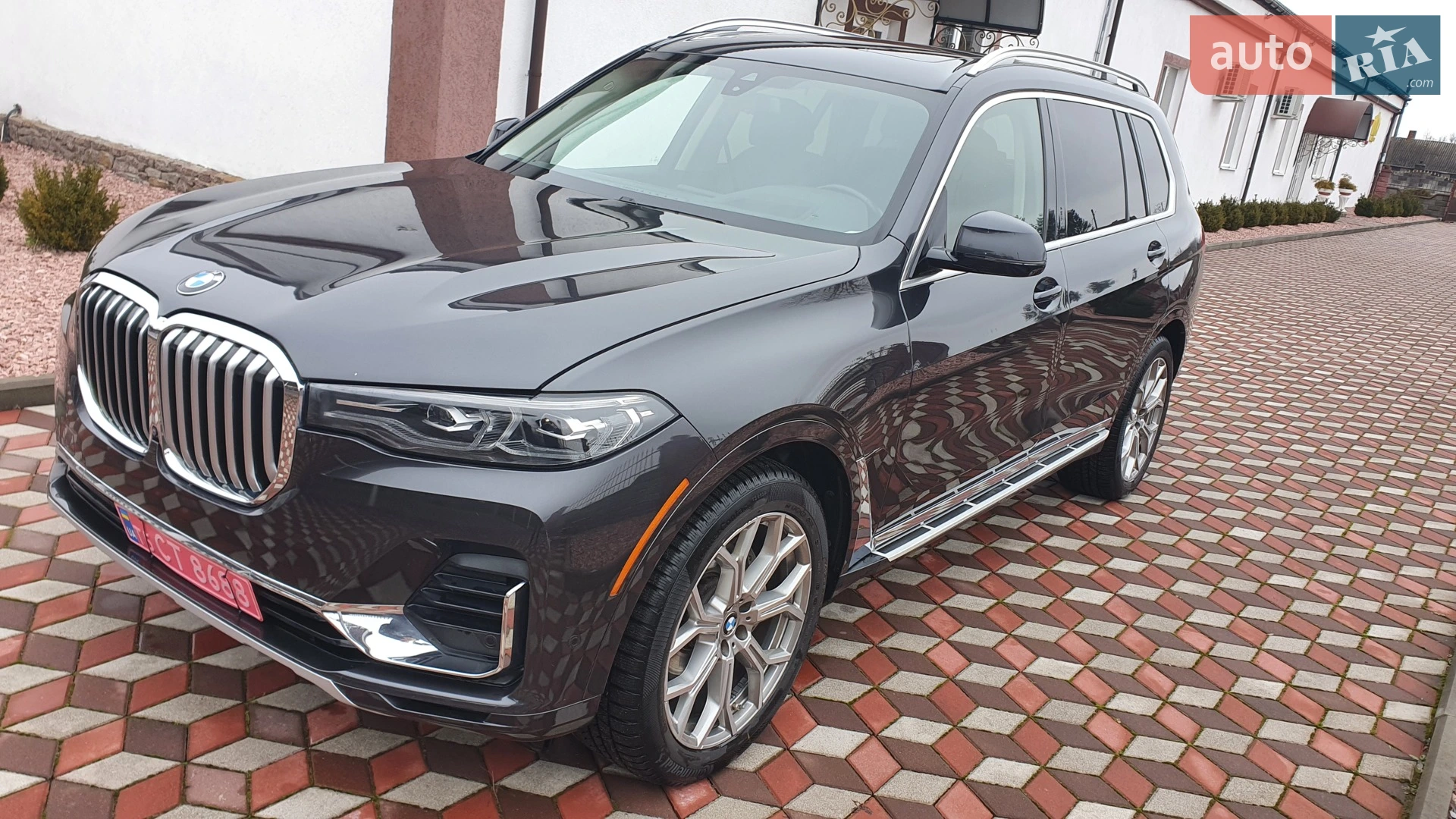 2021 BMW X7 - мініатюра 39