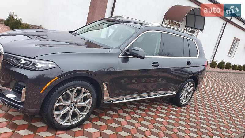 Позашляховик / Кросовер BMW X7 2021 в Рівному фото 40 Позашляховик / Кросовер BMW X7 2021 в Рівному