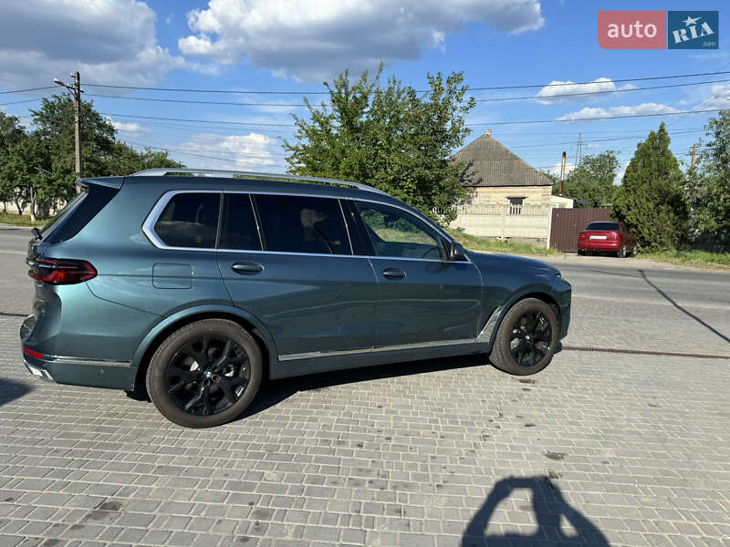 Позашляховик / Кросовер BMW X7 2023 в Дніпрі фото 13 Позашляховик / Кросовер BMW X7 2023 в Дніпрі