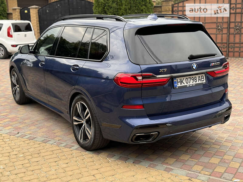 Внедорожник / Кроссовер BMW X7 2021 в Ровно