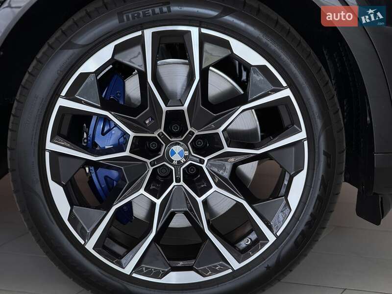Внедорожник / Кроссовер BMW X7 2023 в Одессе