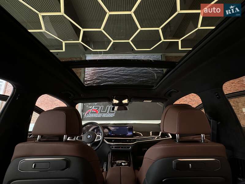 Внедорожник / Кроссовер BMW X7 2023 в Одессе