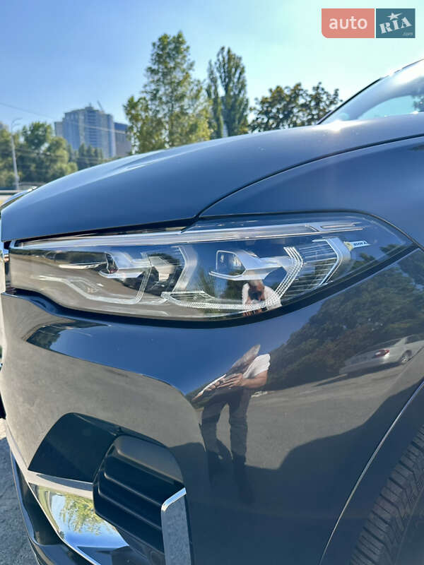 Внедорожник / Кроссовер BMW X7 2021 в Киеве фото 13 Внедорожник / Кроссовер BMW X7 2021 в Киеве
