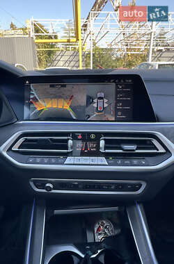 Внедорожник / Кроссовер BMW X7 2021 в 