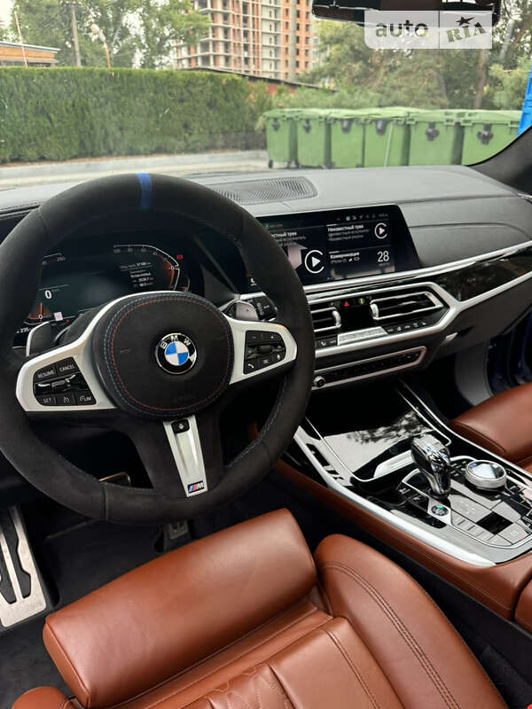Позашляховик / Кросовер BMW X7 2022 в Дніпрі