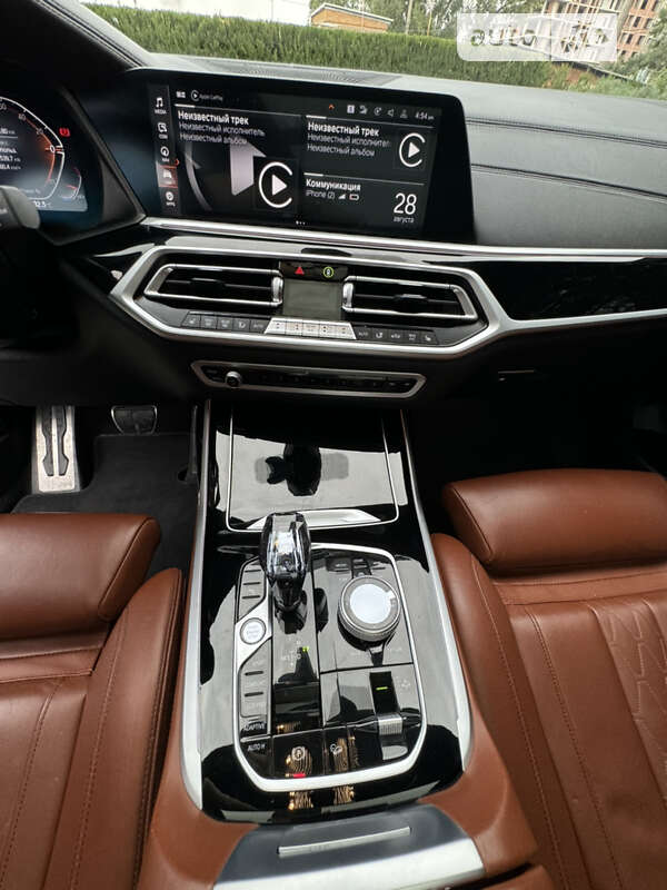 Позашляховик / Кросовер BMW X7 2022 в Дніпрі