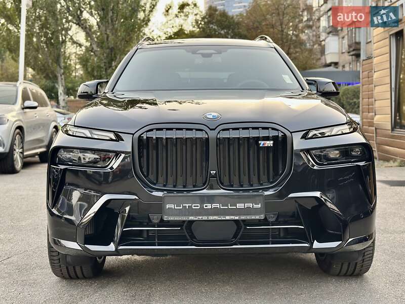 Внедорожник / Кроссовер BMW X7 2024 в Киеве