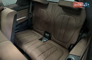 Внедорожник / Кроссовер BMW X7 2024 в 