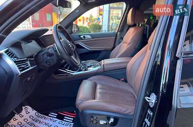 Позашляховик / Кросовер BMW X7 2019 в 