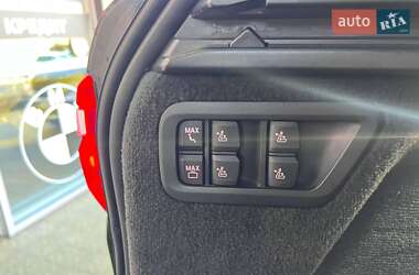 Позашляховик / Кросовер BMW X7 2019 в 