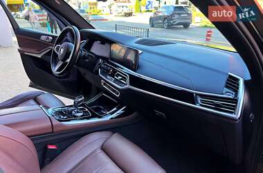 Позашляховик / Кросовер BMW X7 2019 в 