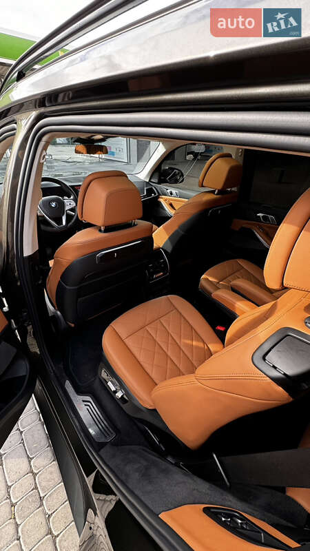 Внедорожник / Кроссовер BMW X7 2022 в Ивано-Франковске фото 11 Внедорожник / Кроссовер BMW X7 2022 в Ивано-Франковске