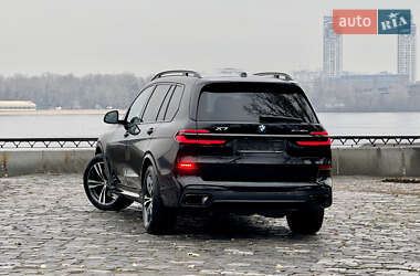 Внедорожник / Кроссовер BMW X7 2024 в Киеве