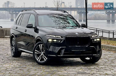 Внедорожник / Кроссовер BMW X7 2024 в Киеве