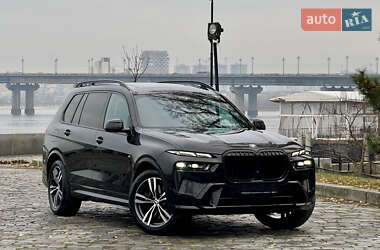 Внедорожник / Кроссовер BMW X7 2024 в Киеве