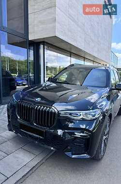 Позашляховик / Кросовер BMW X7 2022 в Києві