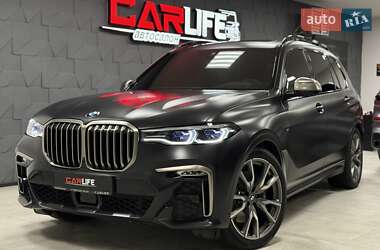 Внедорожник / Кроссовер BMW X7 2022 в 