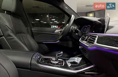 Внедорожник / Кроссовер BMW X7 2022 в 