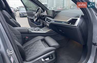 Внедорожник / Кроссовер BMW X7 2023 в Киеве